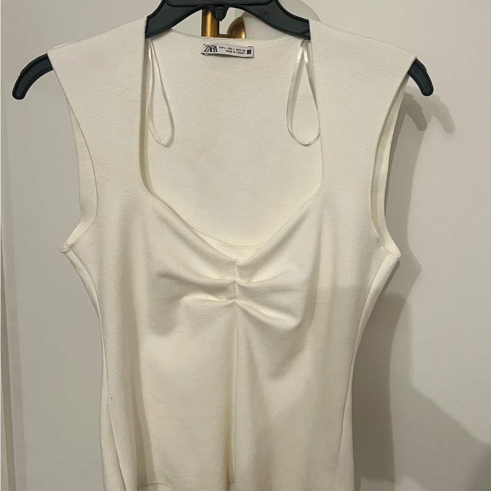 Zara Women's White Sleeveless Top